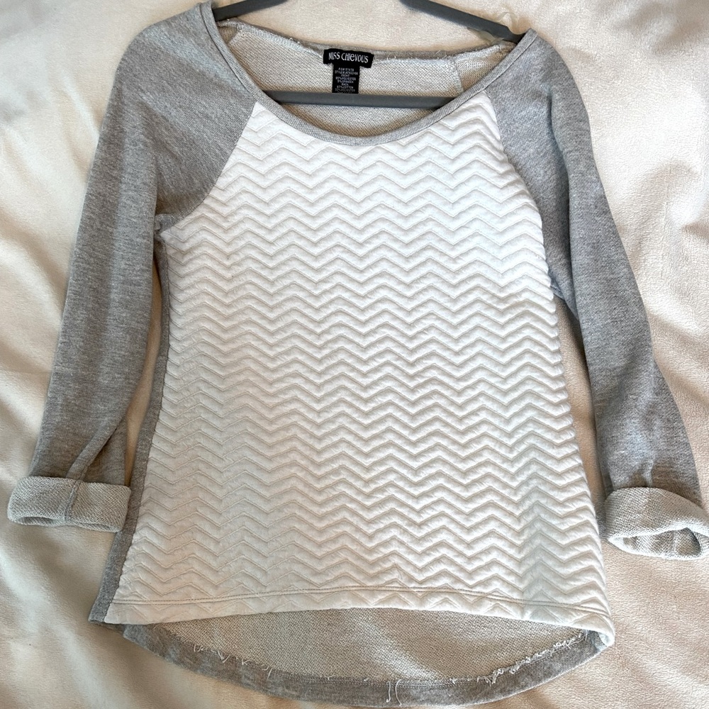 Lightly worn small white and grey top. Miss Chievous.